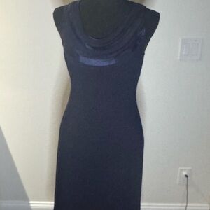 Banana Republic Dress
Navy Blue
Wool and Nylon